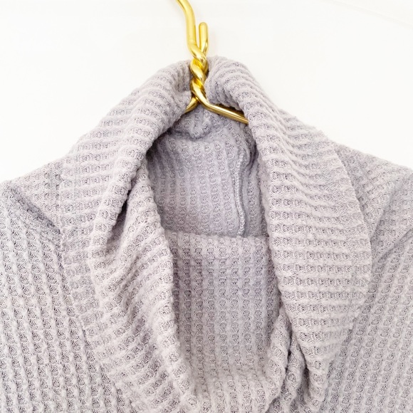 Anthropologie Everly Turtle Neck - Picture 7 of 8